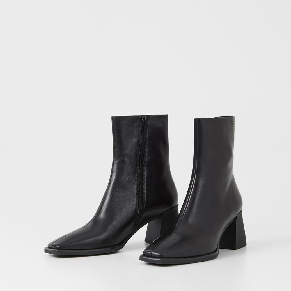 Vagabond Hedda Black Heeled Leather Boots